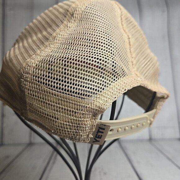Yeti Coolers Women's Trucker Mesh Hat / Cap Nice - Picture 5 of 7